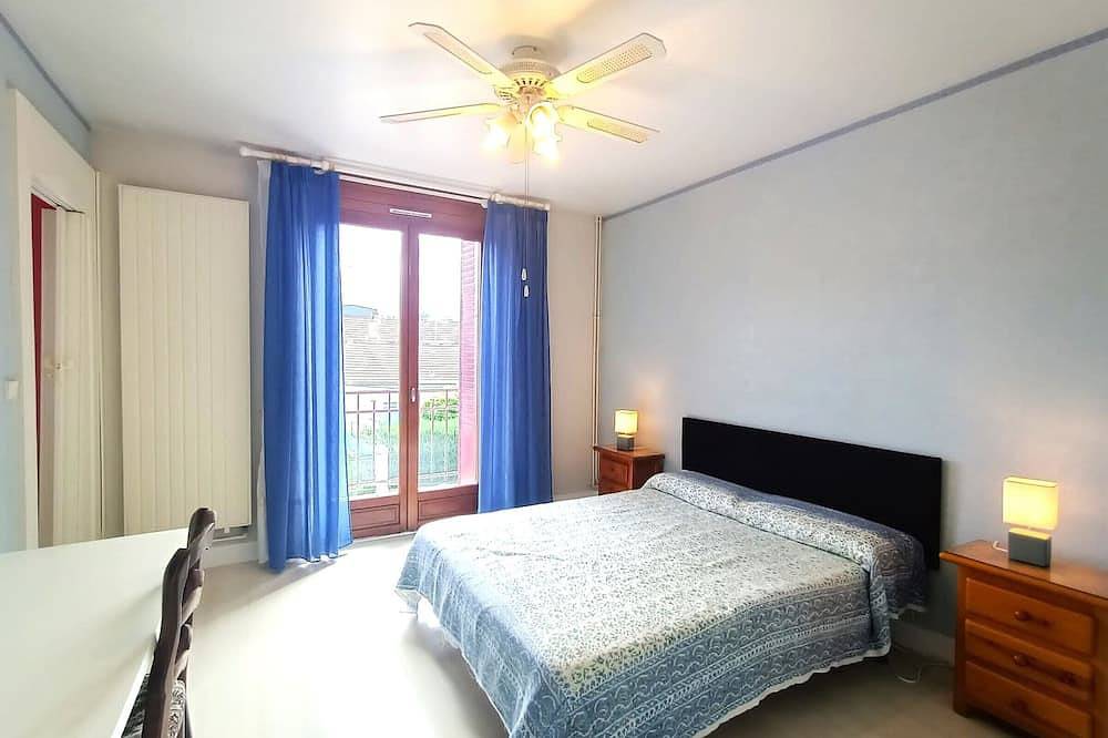 Appartement entier, Spacieux T3 à Aix-les-Bains entre Ville et Lac avec Balcon et Wi-Fi ! in Aix-les-Bains, Région de Chambéry