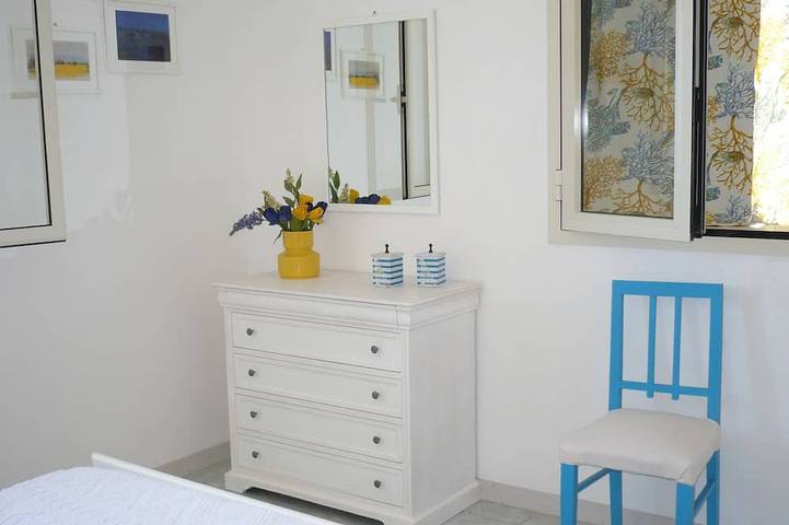 Apartamento entero, Casa En El Mar con terraza panorámica, también disponible en invierno. in Donnalucata, Scicli