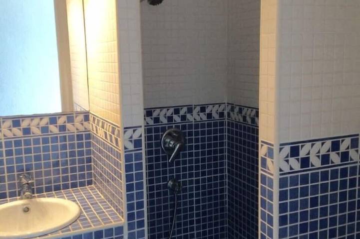 Gîte pour 3 personnes, avec piscine et balcon à Cala Tarida - 4