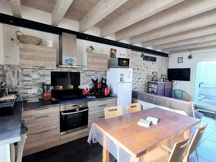 Charmante maison en pierre - 4/6 pers in Saint-Laurent-de-la-Prée, Région de Rochefort