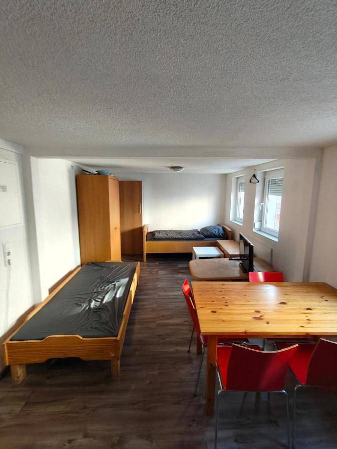 Ganze Wohnung, Mobilierte Monteuerswohnungen mit 5 Betten Stuttgart, Böblingen, Reutlingen, Waldenbuch - Heimbachog in Waldenbuch, Landkreis Böblingen