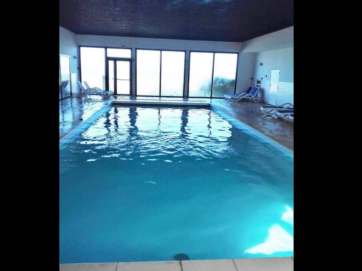 Gîte pour 4 personnes, avec piscine et jardin ainsi que vue et bassin pour enfant, animaux acceptés dans Plage de Saint-Samson - 4