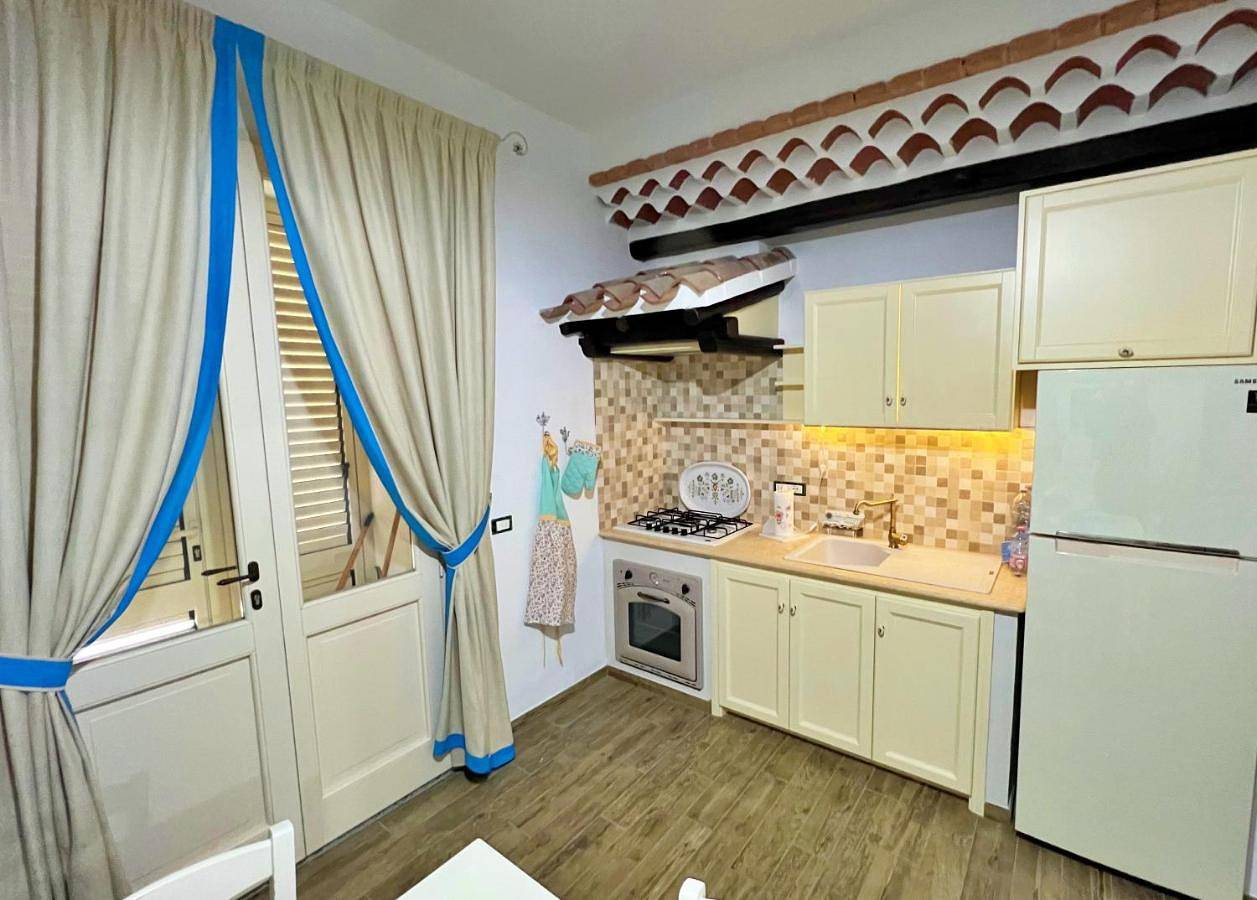 Ganze Wohnung, Sa Domo de Tzia Elene in Irgoli, Golf von Orosei