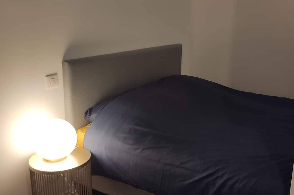 Apartamento entero, Estudio-Vista al Jardín-Baño privado con bañera-Confortable in Ancenis, Valle del Loira