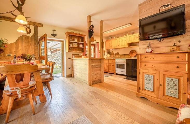 Gîte pour 5 personnes, avec terrasse ainsi que jardin et vue, animaux acceptés à Rabbi - 4