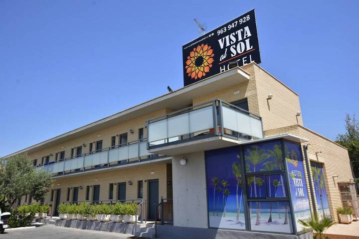 Hôtel pour 2 personnes, avec piscine et jardin à Paterna - 4