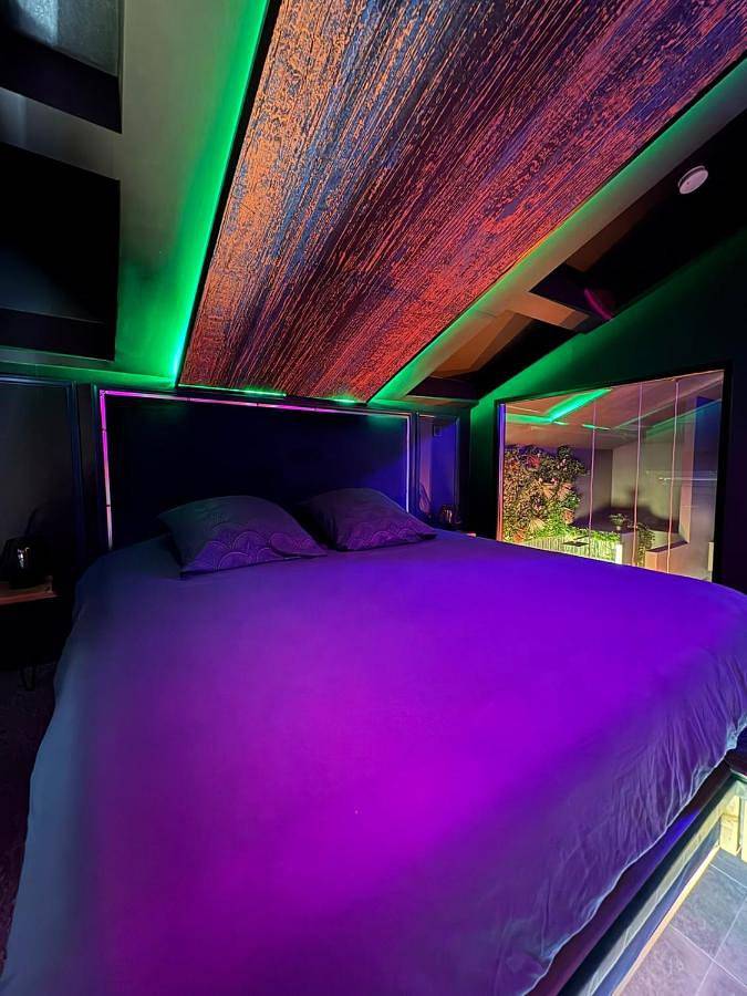 Gîte pour 2 personnes, avec jardin ainsi que terrasse et vue à Coutiches - 2