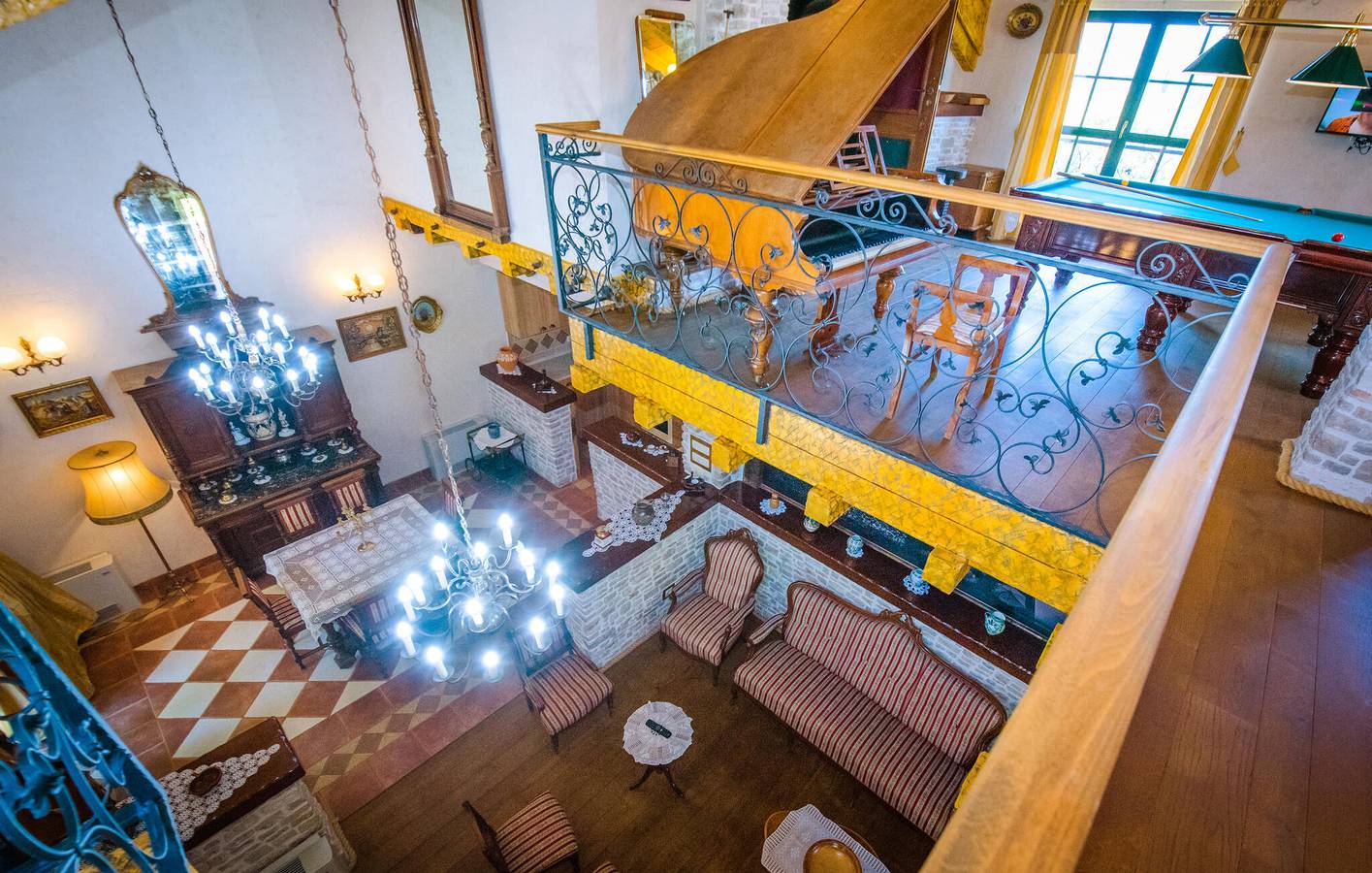 Gemütliche 1-Zimmer-Wohnung mit Pool, WLAN und Blick auf den Fluss in Imotski, Makarska Riviera