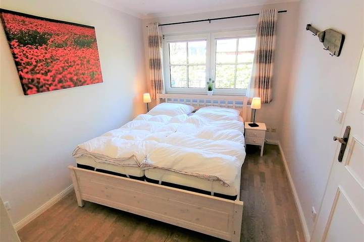 Ganze Wohnung, Ferienhaus Grote Fischerhuus: 110 m², nah zum Strand, Haustiere erlaubt in Nordfriesische Inseln (Schleswig-Holstein) (Schleswig-Holstein), Wyk auf Föhr
