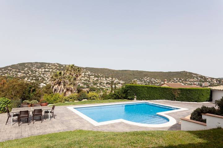 Casa rural para 8 personas, con Jardín en Calonge - 3