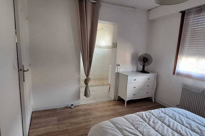 Villa on the outskirts of Geneva, between the lake and the mountains in Douvaine, Thonon-les-Bains region