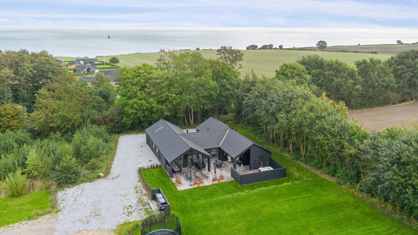 Ferienhaus für 16 Personen, mit Garten und Sauna sowie Terrasse, mit Haustier - 1