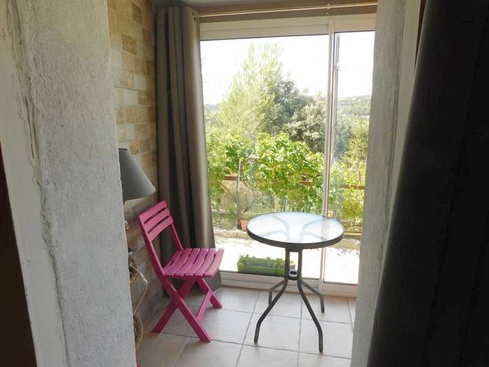 Gîte pour 2 personnes, avec vue et jardin à Mirabel-aux-Baronnies - 3