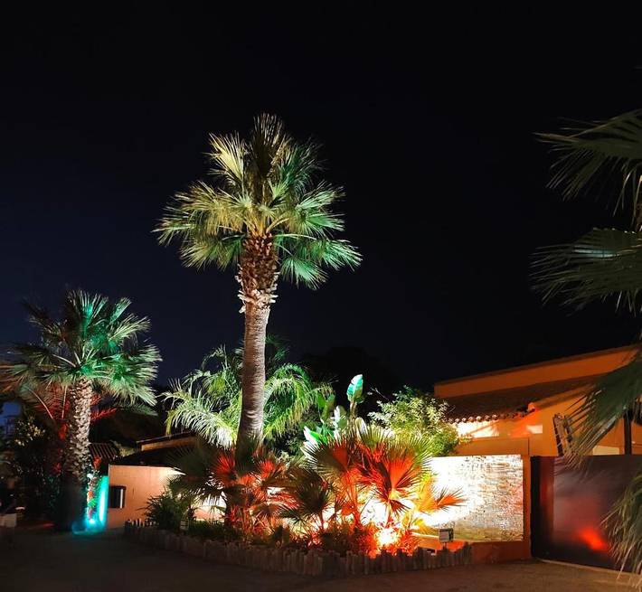 Camping para 6 personas, con vistas además de jardín y piscina, Se admiten mascotas en La Côte Vermeille