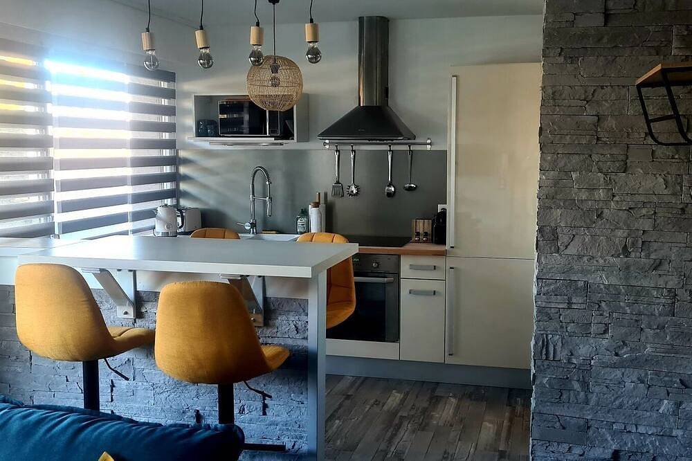 Entire apartment, T2 apartment near the city center and the port and thermal baths in Thonon-les-Bains, Thonon-les-Bains region