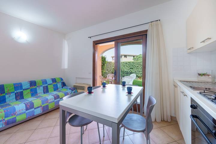 Gîte pour 4 personnes, avec jardin à Murta Maria - 3