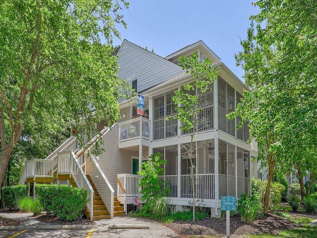 33492 Lakeshore Drive in Sea Colony, Sussex County (Delaware)