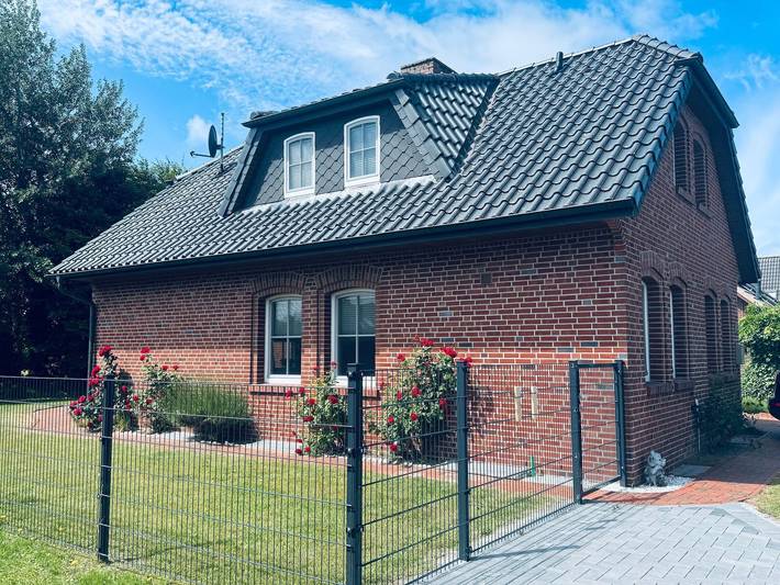 Ferienhaus für 6 Personen, mit Garten und Balkon, kinderfreundlich - 1