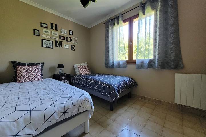 Location de vacances pour 6 personnes, avec jardin et terrasse, animaux acceptés à Goudargues - 4