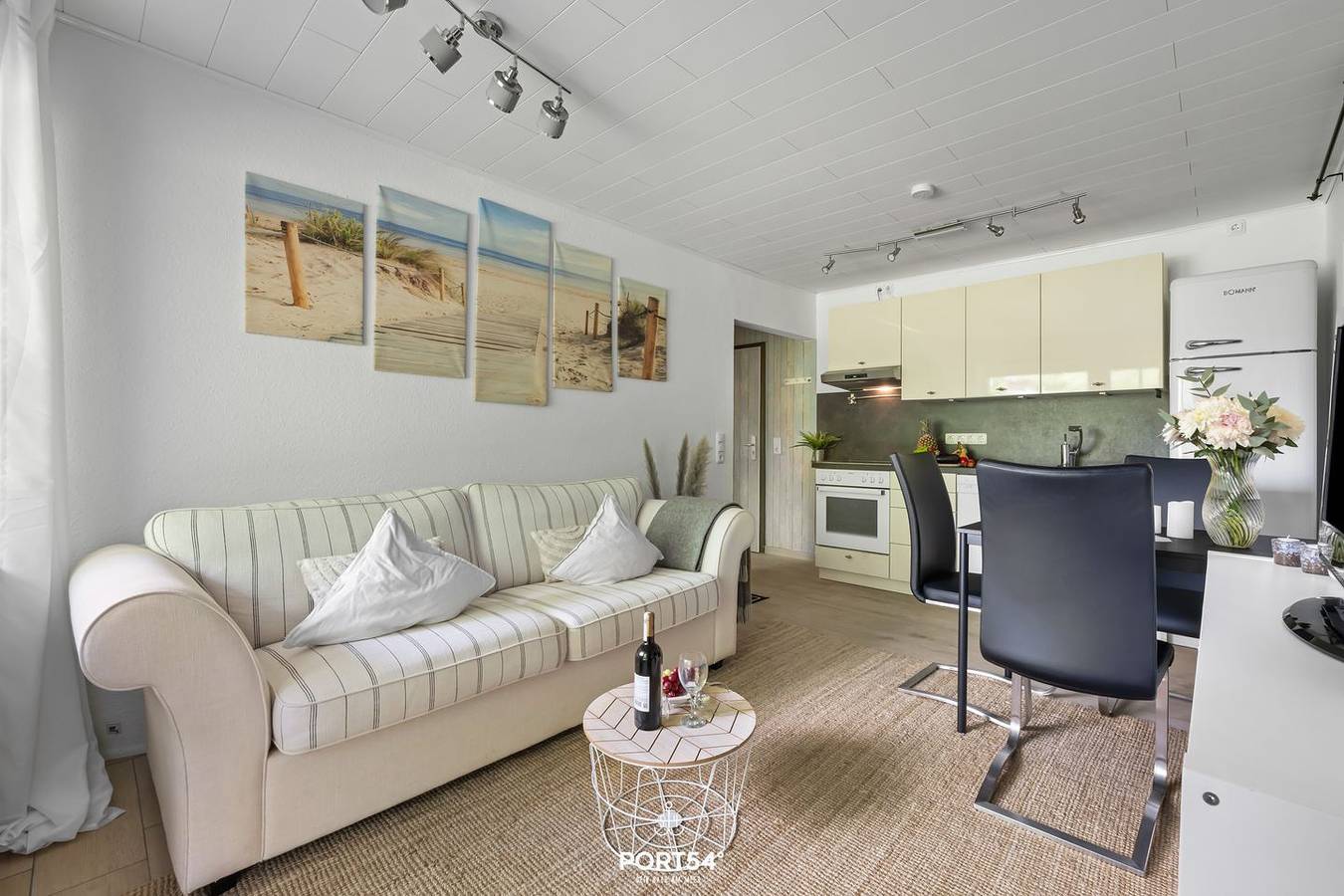 Ganze Wohnung, Ferienwohnung Ankerplatz Büsum mit Terrasse, Wlan, familienfreundlich mit Hund in Westerdeichstrich, Nordseeküste