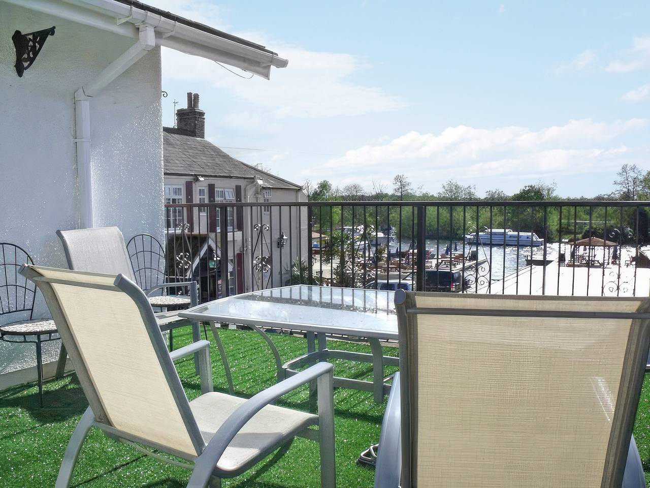 Tracara Cottage in Horning (Norfolk), The Broads