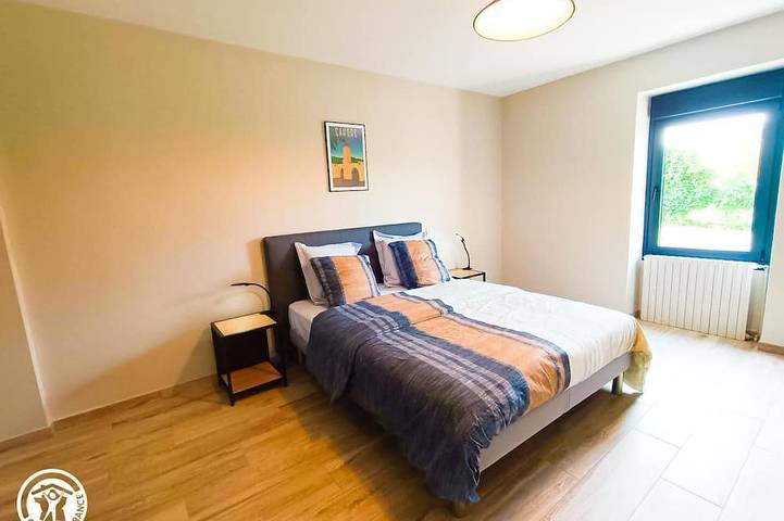 Location de vacances pour 4 personnes, avec jardin à Lavercantière - 2
