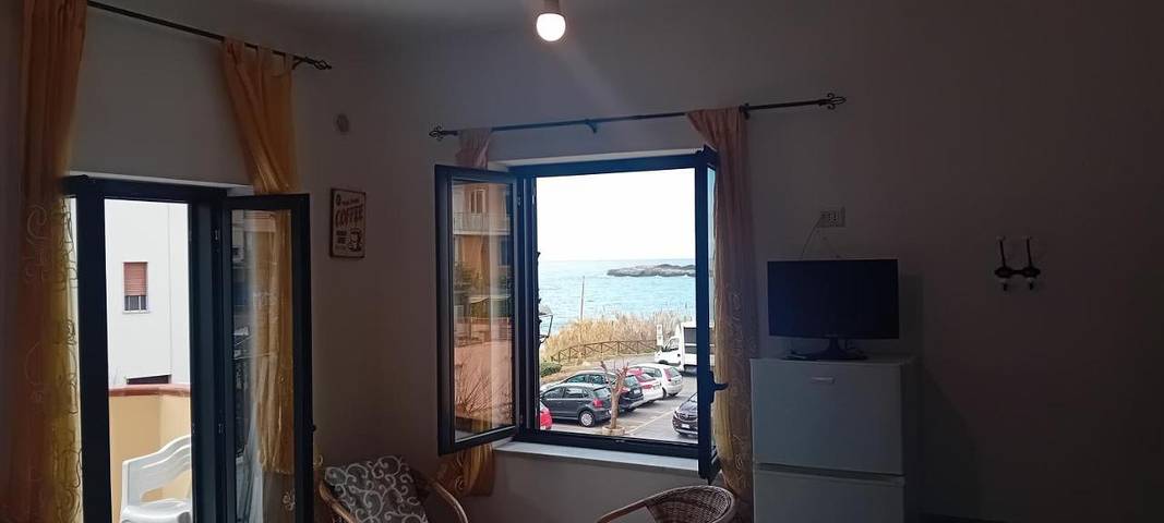 Location de vacances pour 4 personnes, avec vue et terrasse, animaux acceptés dans Marina di Camerota - 4