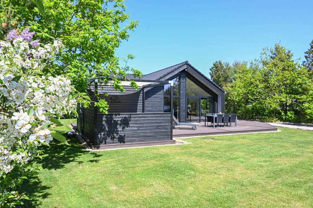 Modernes, energieeffizientes Ferienhaus mit geschmackvoller Einrichtung in Nørhede Vest, Ulfborg