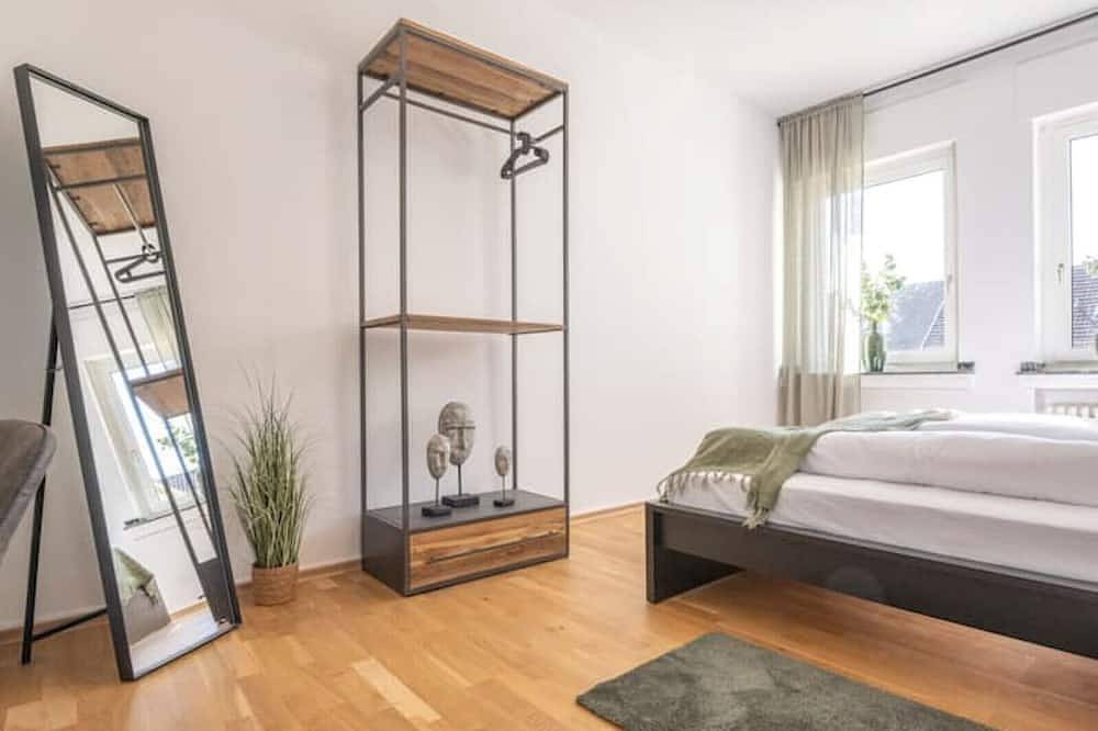 Ganze Wohnung, Center Dream Apartment | Netflix, full Kitchen, Shower, Washingmaschine in Krefeld, Niederrhein