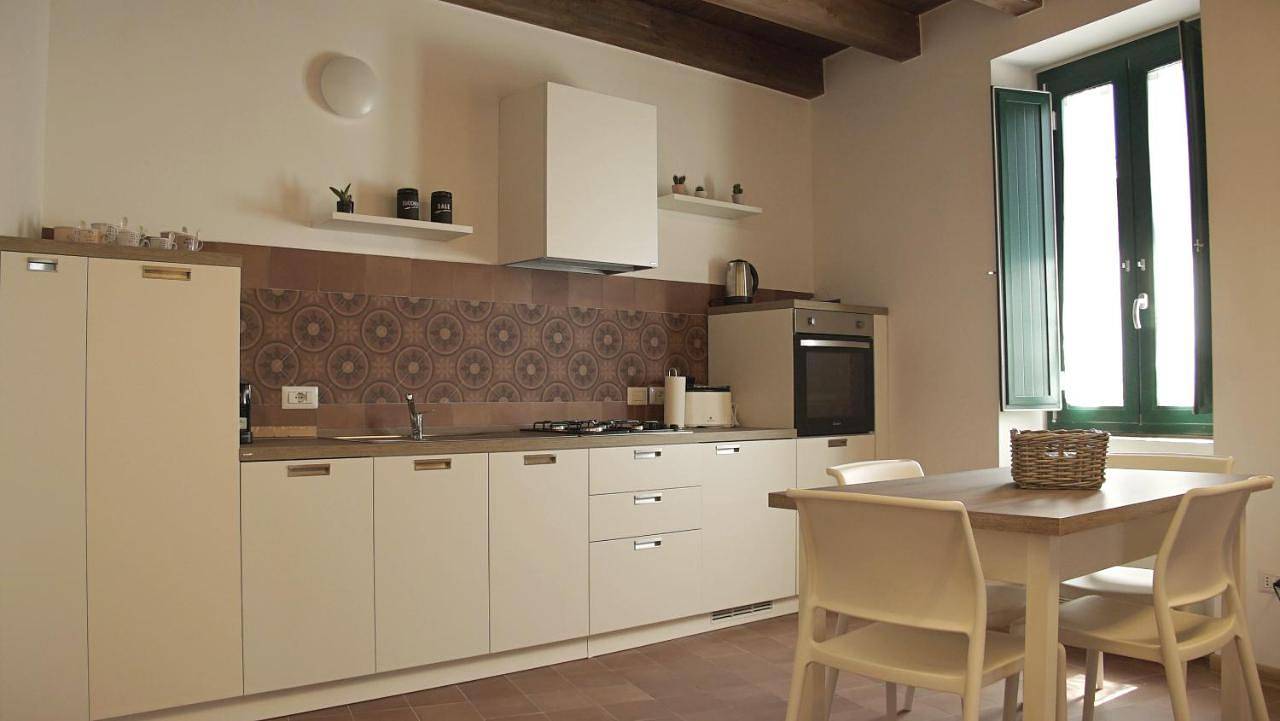 Appartamento intero, One-Bedroom Apartment in San Mauro Cilento, Cilento Coast