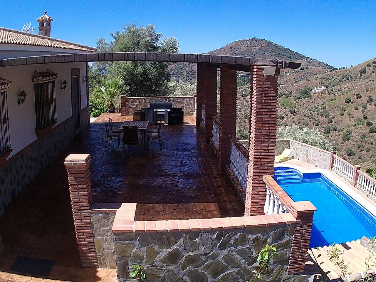 Holiday Home 'Casa Miranda' with Sea View, Private Pool and Private Terrace in Árchez, Costa del Sol