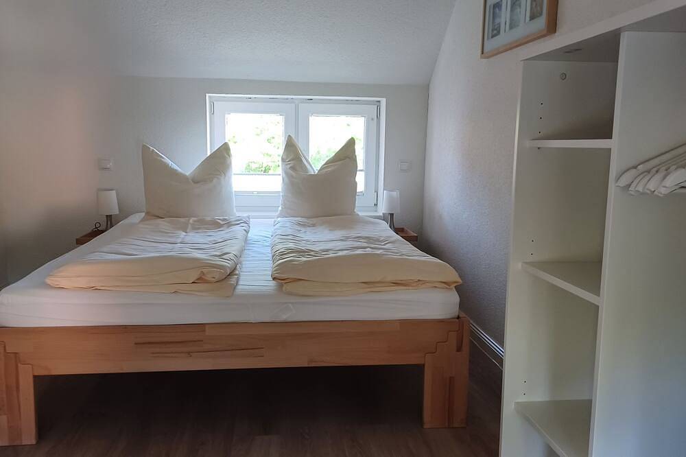 Ganze Wohnung, Haus 1795 Schwalbennest in Wustrow, Fischland