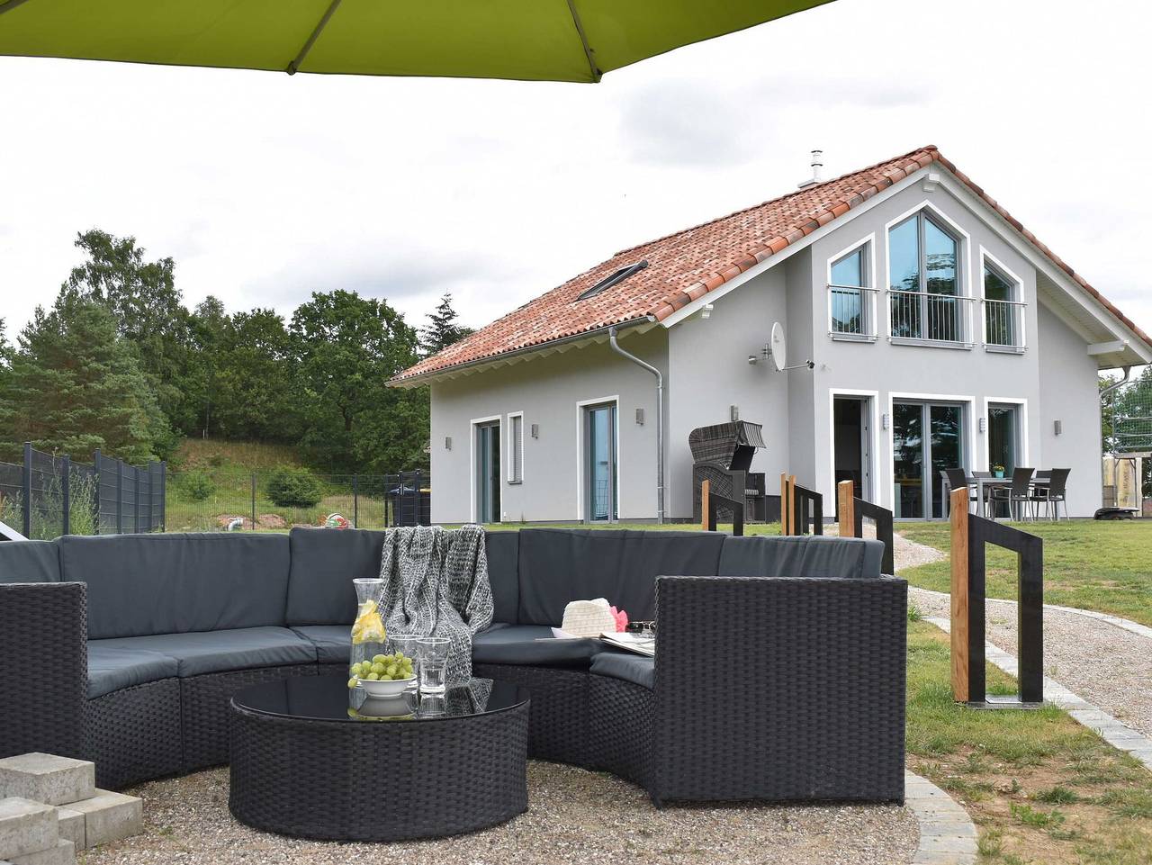 Luxus See - Domizil mit Sauna, Kamin, eigener Seezugang - Ferienhaus Rohrdommel in Krakow am See, Mecklenburgische Seenplatte