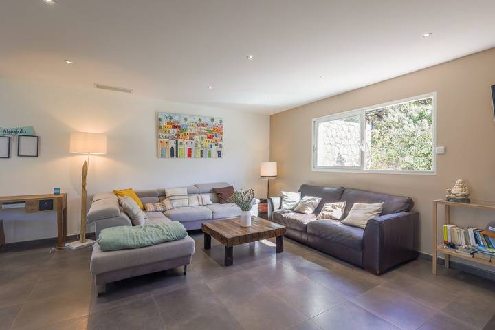 Location de vacances pour 6 personnes, avec piscine et jardin, animaux acceptés à Aregno - 2