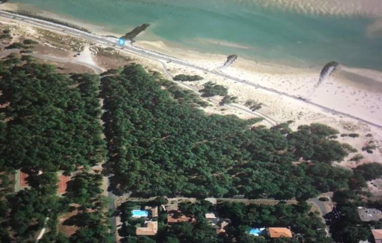 Location de vacances pour 12 personnes, avec terrasse et jardin à Les Mathes - 2