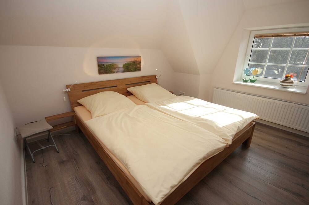 Ganze Wohnung, Haus 1795  Specht - Haus 1795 Specht in Wustrow, Fischland