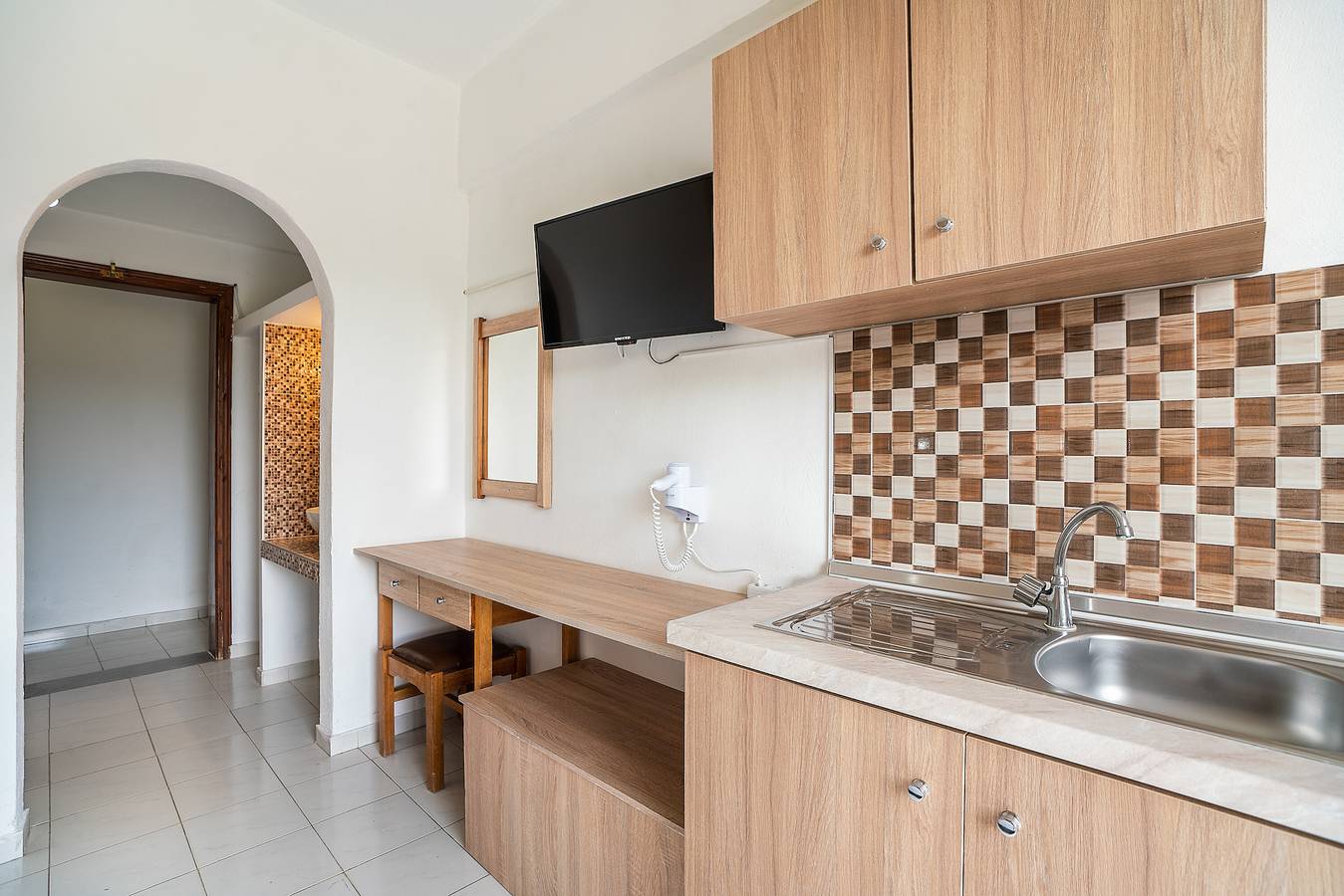 Hel enrumslägenhet, Apartment 'Sotirakis Superior 31' with Mountain View, Wi-Fi and Air Conditioning in Rhodos