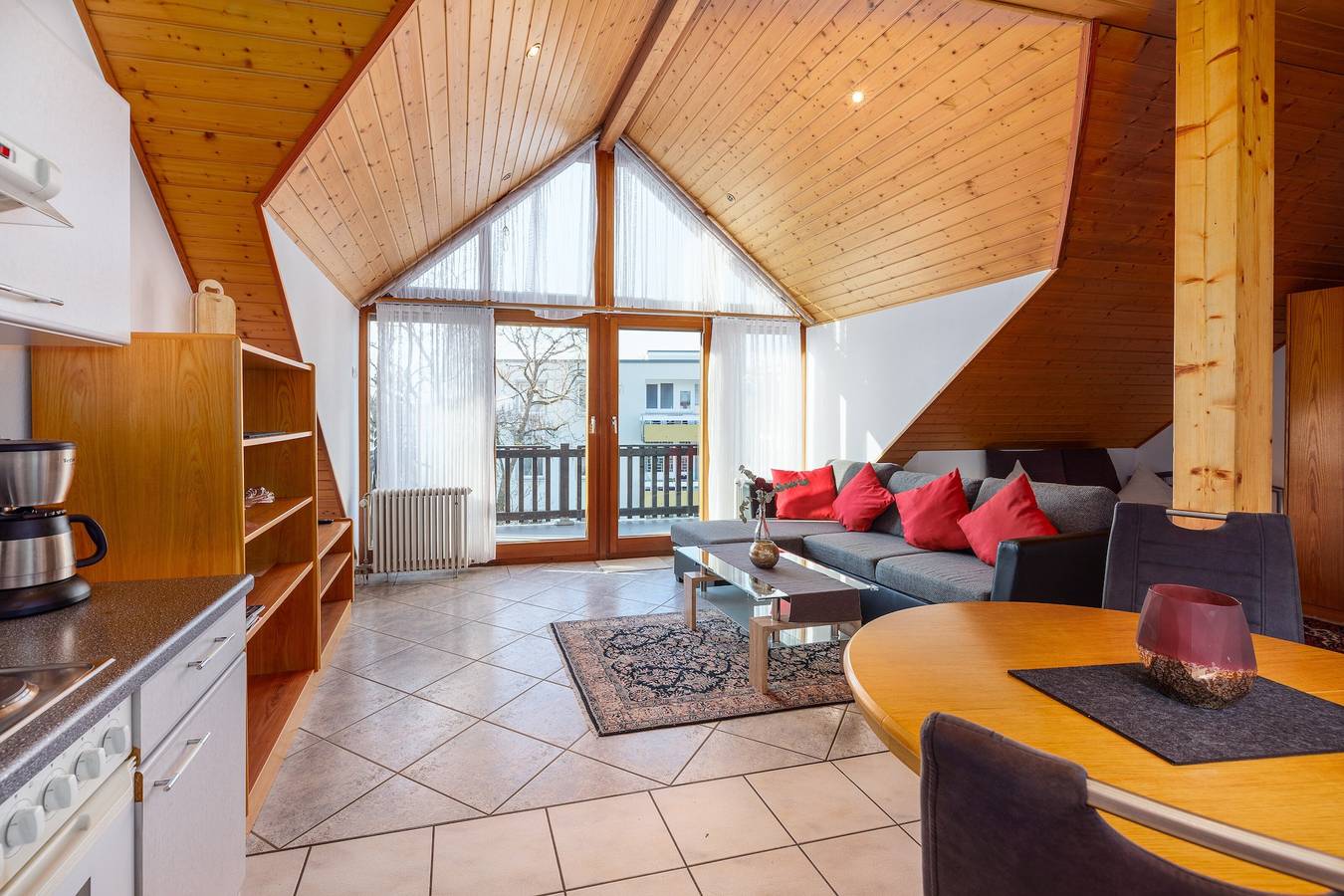Ganze Wohnung, Apartment Spittelsberg mit Balkon und Wi-Fi in Bodman-Ludwigshafen, Obersee (Bodensee)