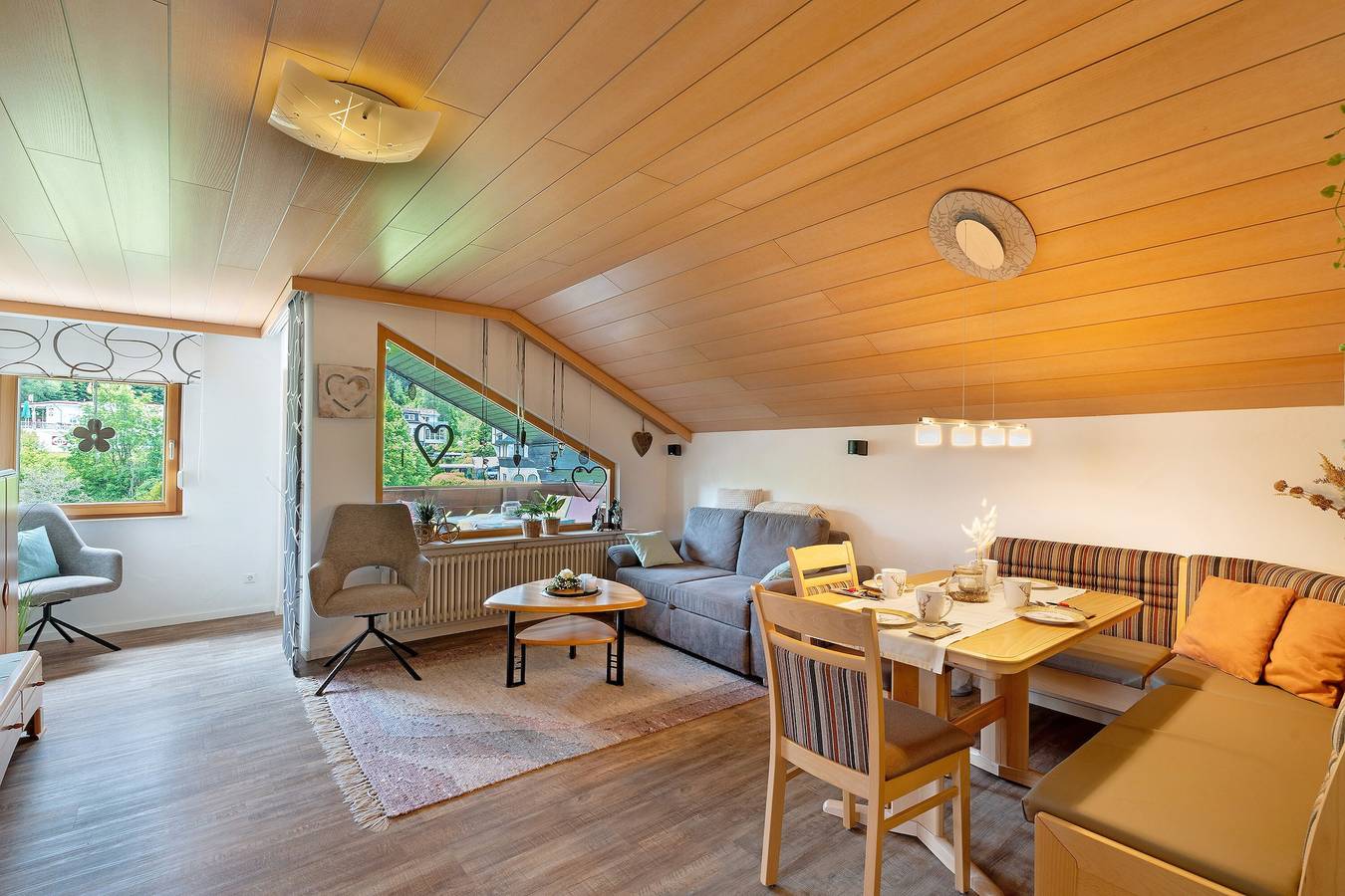 Ganze Wohnung, Ferienwohnung A, 57 Qm' mit gemeinsamer Terrasse, Gemeinschaftsgarten und Wlan in Kniebis, Freudenstadt
