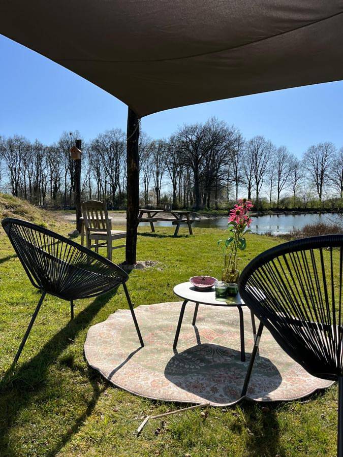 Camping voor 2 personen, met tuin en uitzicht in Twente