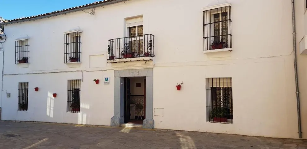Casa de vacaciones para 16 personas, con terraza y vistas - 1