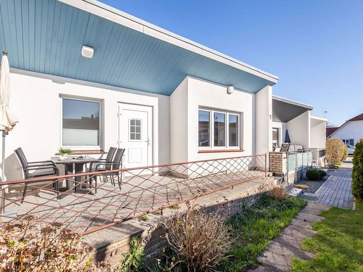 Ferienhaus für 4 Personen, mit Terrasse und Garten