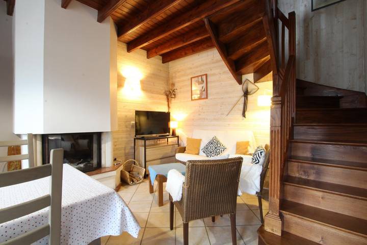Gîte pour 6 personnes, avec terrasse et jardin, animaux acceptés à Annoville - 2