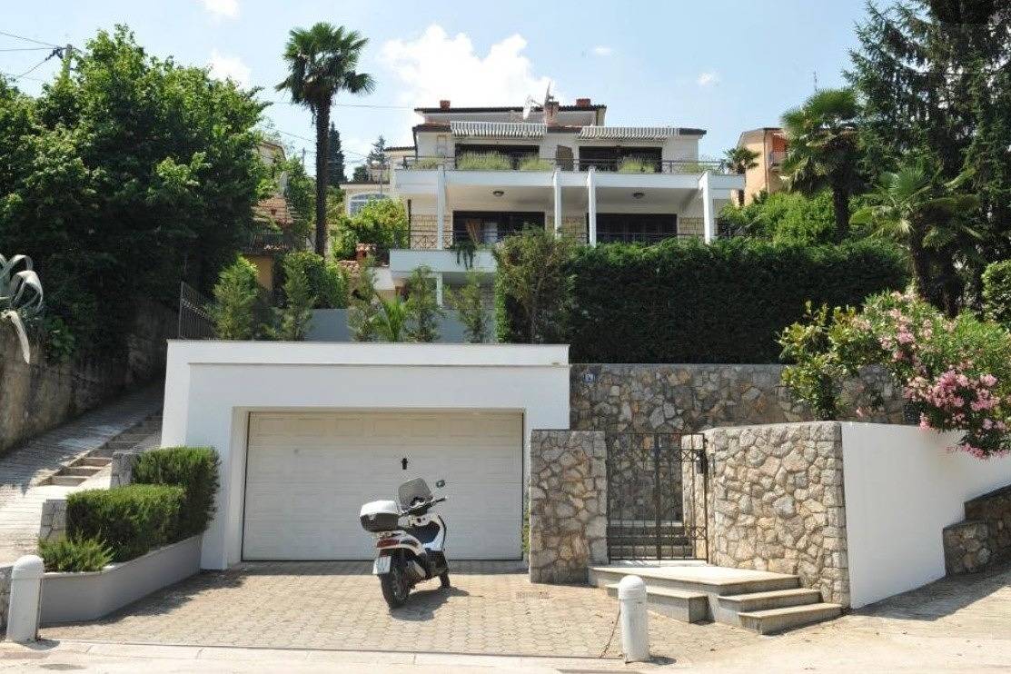 Entire apartment, One bedroom apartment with terrace and sea view Opatija A-24419-b in Opatija Riviera