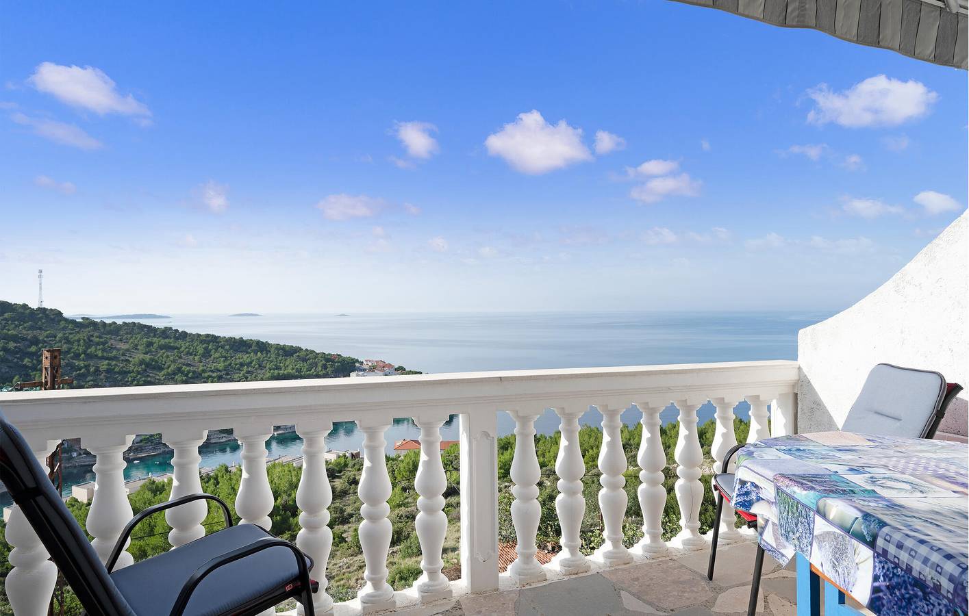 Ganze Ferienwohnung, Ferienwohnung für 3 Personen mit Terrasse in Primosten, Šibenik-Knin