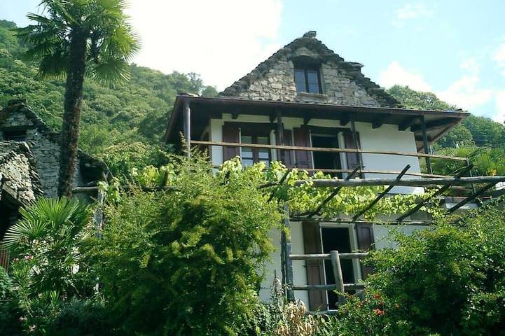 Ferienhaus für 6 Personen, mit Balkon und Garten - 1
