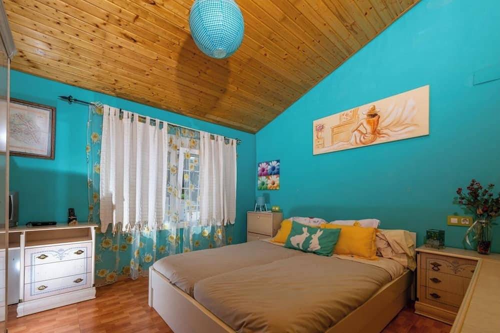 Natural cottage children pet in Muro de Alcoy, Alicante l'intérieur des terres