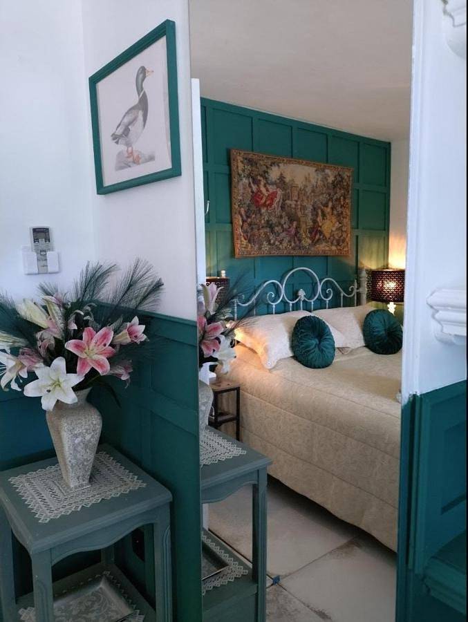 Gîte pour 3 personnes, avec piscine ainsi que jacuzzi et jardin à Loubès-Bernac - 3