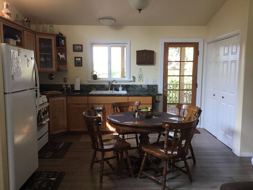 Waimea Plantation Style Home.- In der Nähe der Stadt! Buchen Sie 5 Nächte und erhalten Sie die 6. Nacht gratis! in Waimea, Hamakua