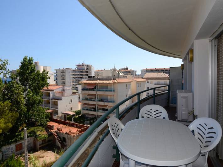 Gîte pour 4 personnes, avec terrasse et bassin pour enfant, adapté aux familles à L'Estartit - 4